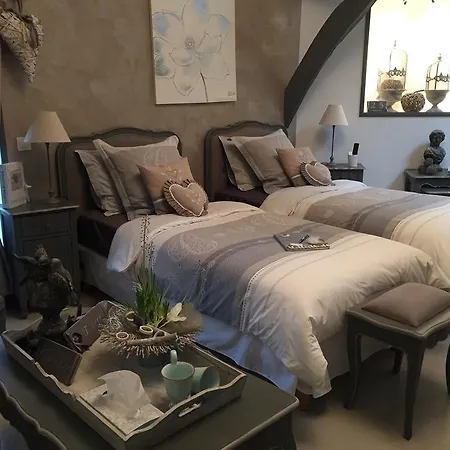 Nocleg ze śniadaniem D'hotes Nuits Campagnardes 3*